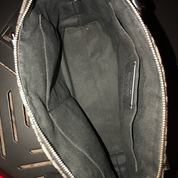 Coach Handbag with crossbody strap - Picture 3 of 3